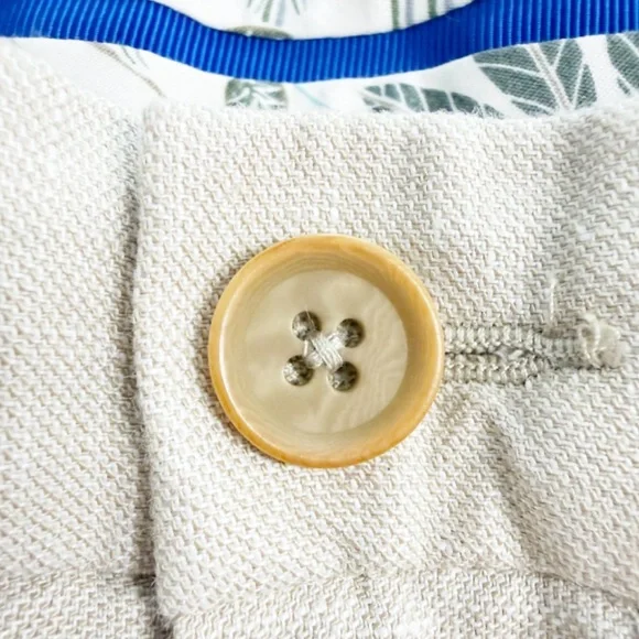 Tommy Bahama Linen Blend Shorts Size 40 Beige - Picture 4 of 7